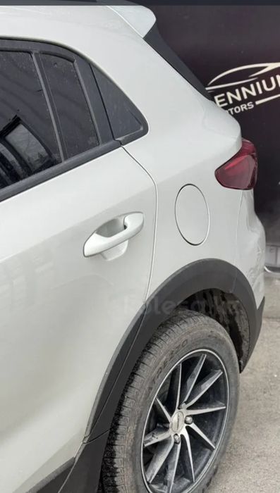 KiaRioXlain 2020