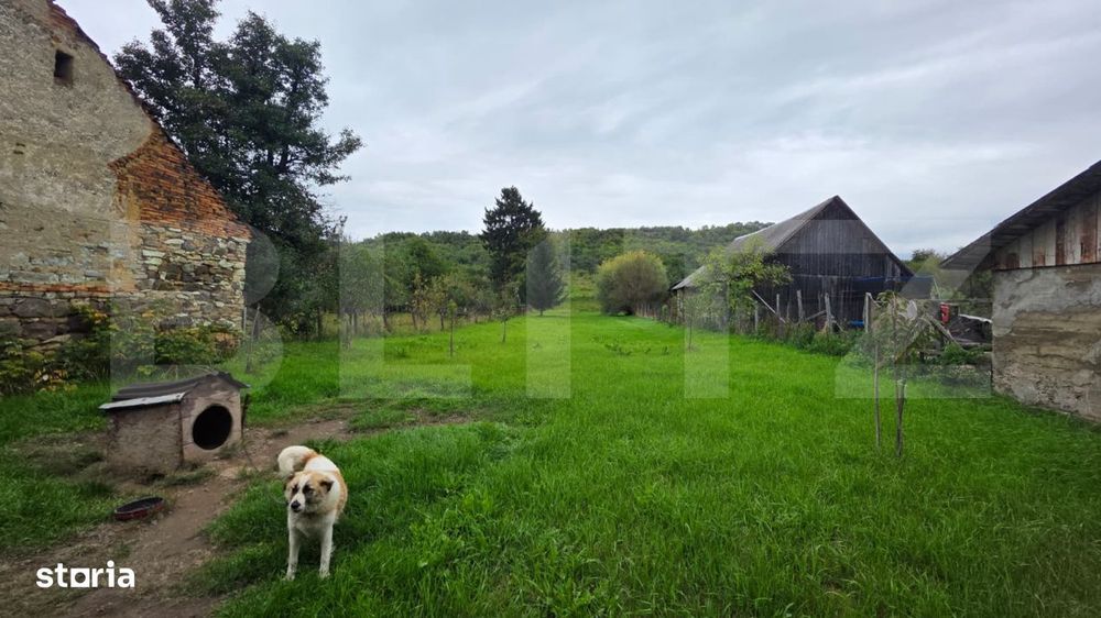 Casa de vanzare, cu 4 camere, 80 mp, satul Dorolea