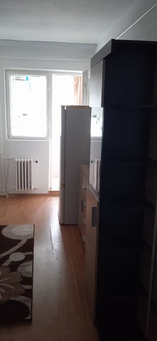 Inchiriez garsonieră baza 3