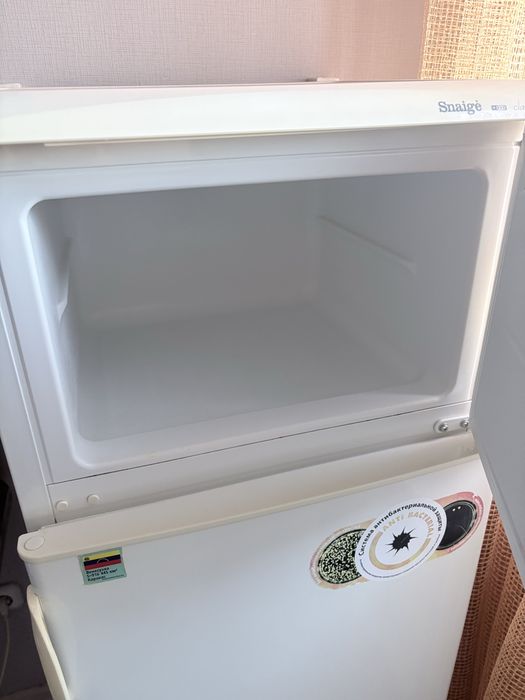 Продам холодильник