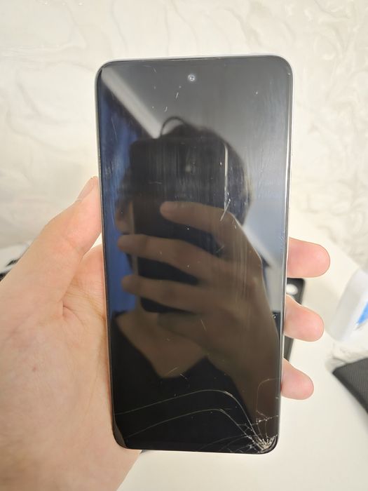 продаю телефон POCO x4 gt, есть торг