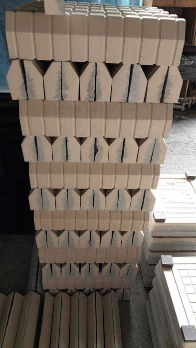 бордюр. bordyur. бордюр для тротуара, колодец, лоток. поребрик