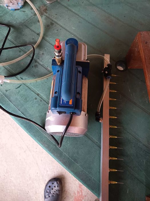 Сеялка за табли 228 гнезда