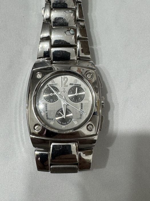 Ceas Brail V600 cronograf original din otel inoxidabil.