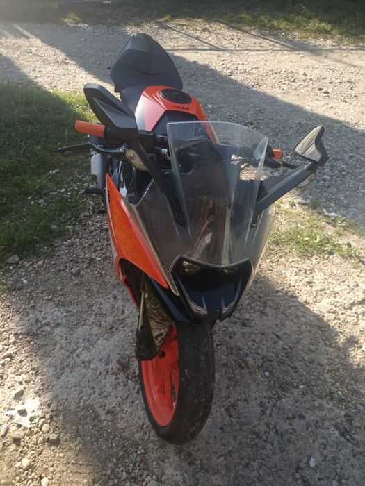 Vând KTM RC125 2020