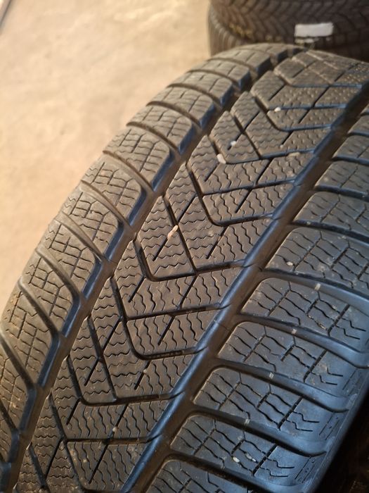 4 Anvelopele de iarnă m+s 245 50 r19 Pirelli