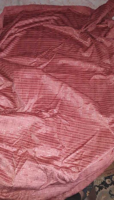 Различни платове