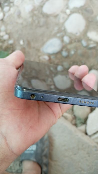Infinix SMART 8 64gb sotiladi