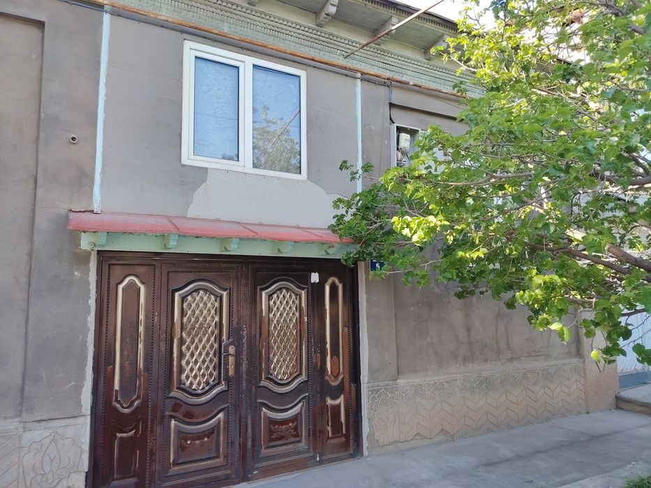 Uchastka sotiladi 1.5 sotiq