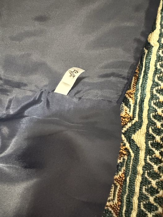 Продам школьный костюм