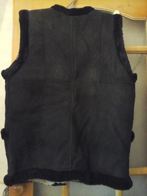 Жилетка дублёнка  продам