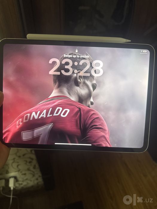 ipad M4 Pro 256 gb xotira, yomkst 86, holati zoʻr, yangidek holatda