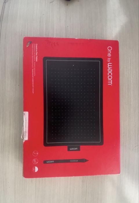 Планшет One by Wacom size M