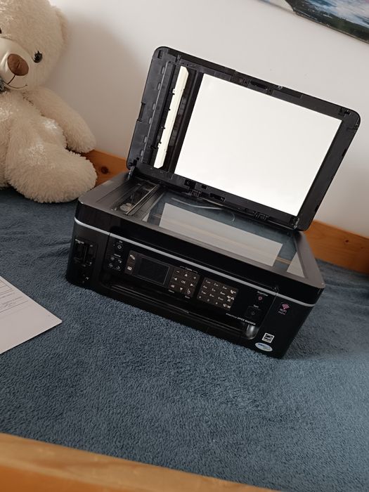 Multifunctional Epson Stylus SX600FW Vand de urgență!!
