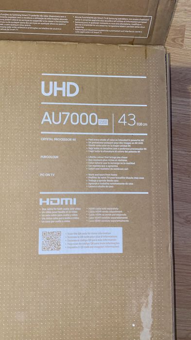 Samsung Crystal UHD 4K  AU7000