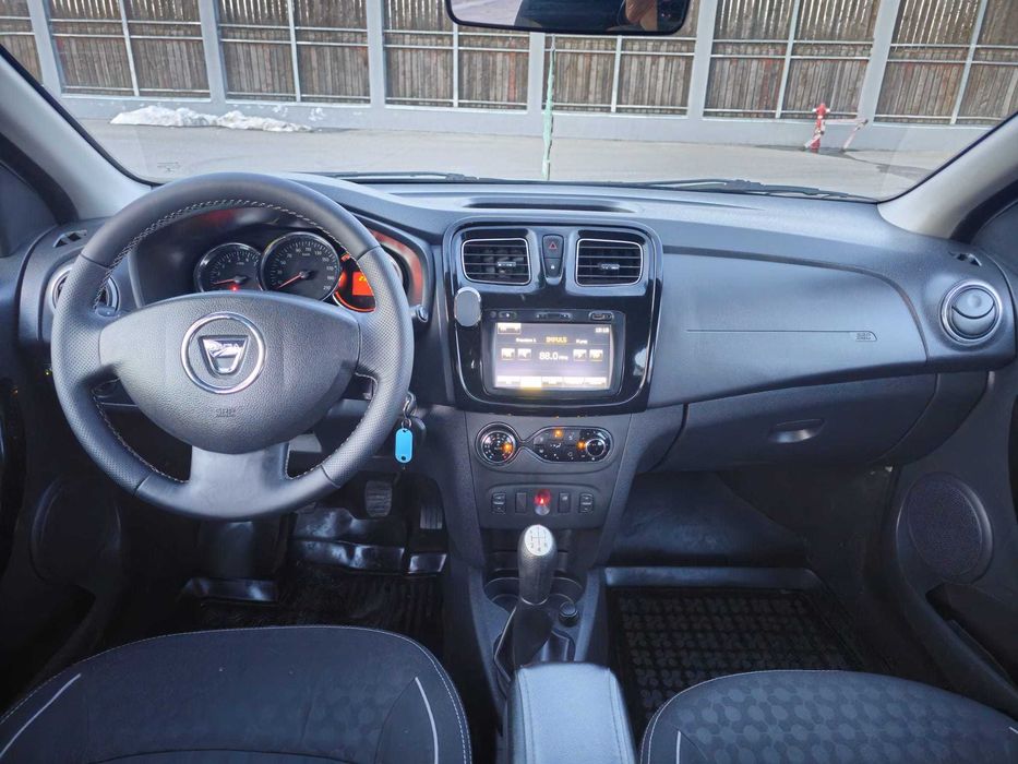 Dacia Logan + G.P.L. - Editie Aniversara Limitata- extra full