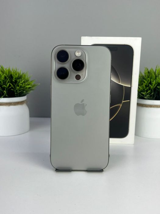 Телефон Apple iPhone 16 Pro 128GB