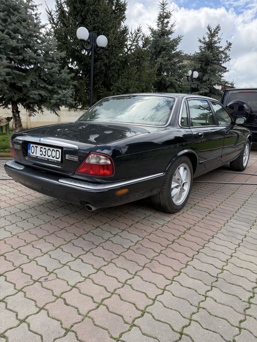 Jaguar XJ / Impecabil tehnic si optic