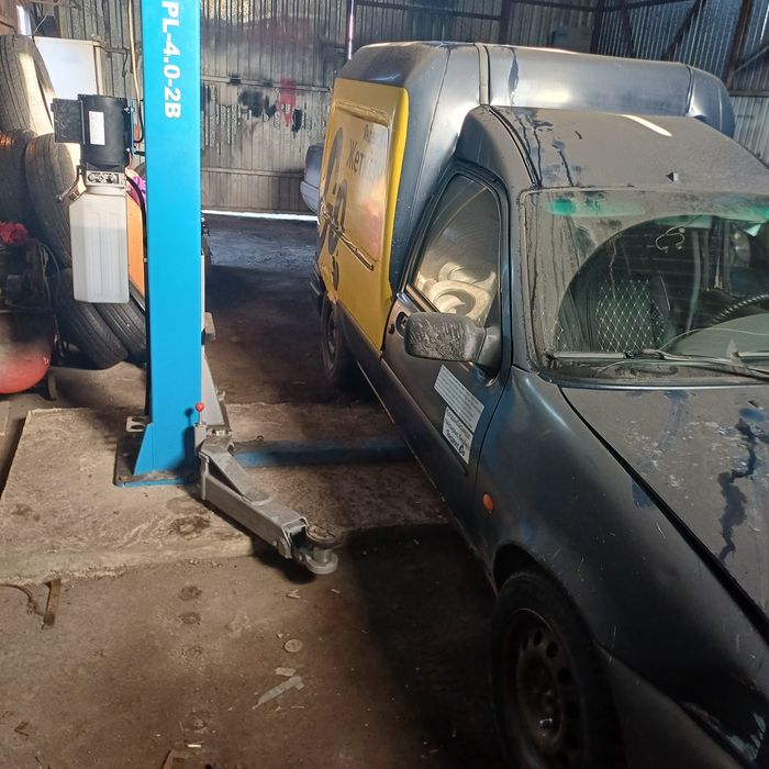 Продам форд курер 1996 об. 1,3