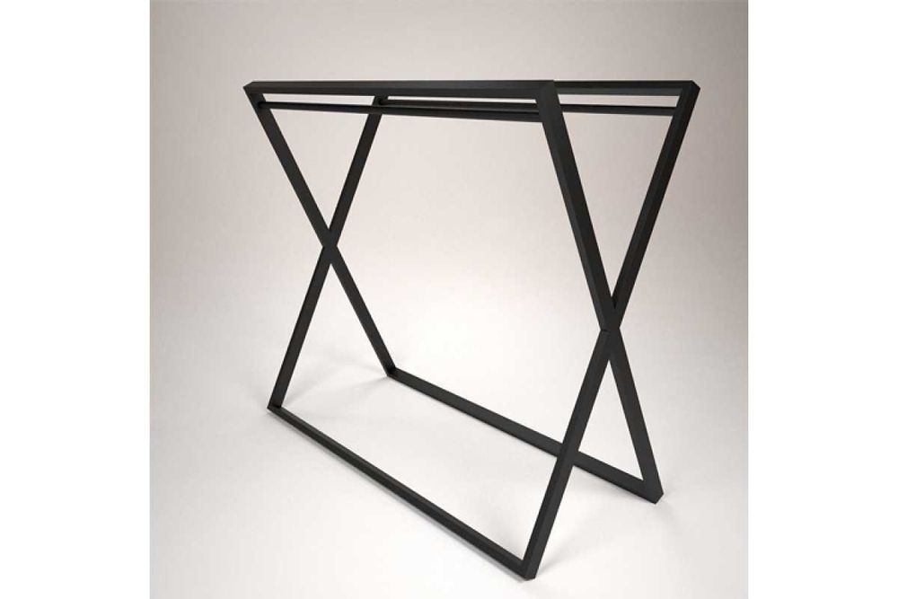 Производство рейлов для одежды