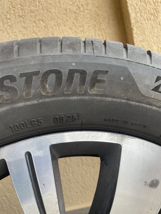 Vand jante aliaj Renault Captur  și anvelope BRIDGESTONE pentru vară