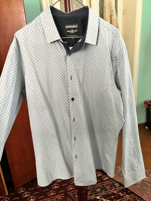 Мужская рубашка с длинным рукавом