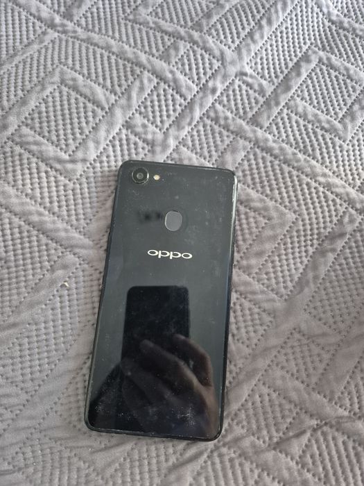 Продаю телефон А5