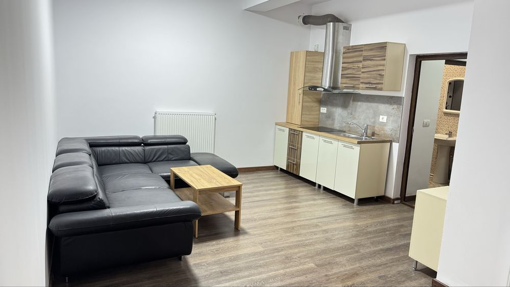 Inchiriere apartament in vila Moreni
