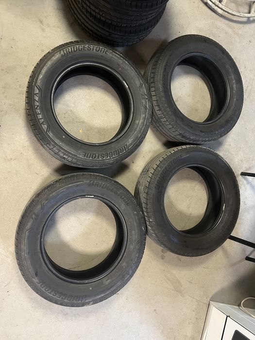 Летни гуми Bridgestone Alenza 225/65/17 102H