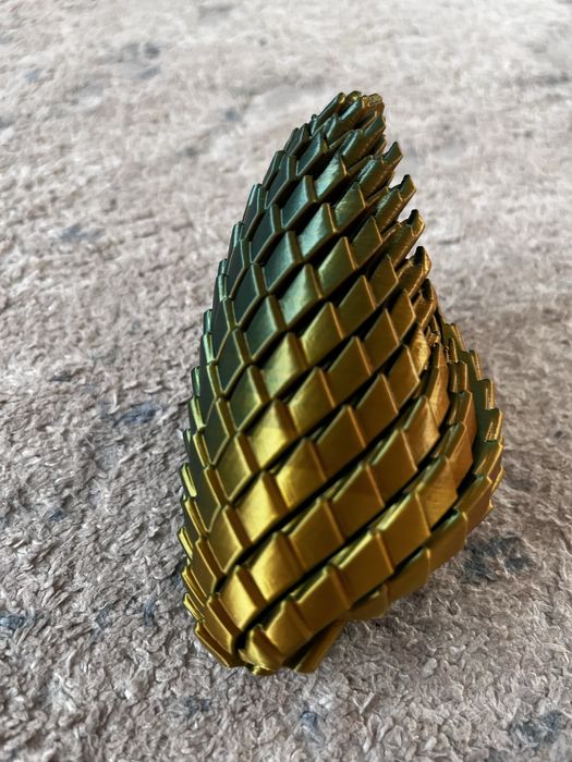 3Dигрушка форме яйца