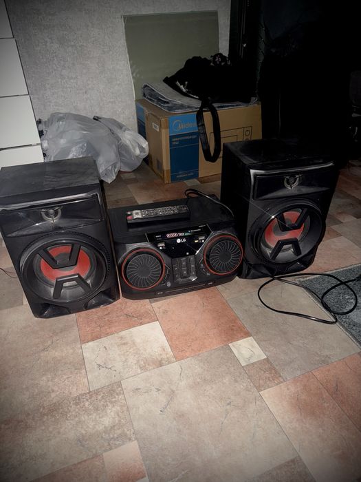 Продам музыкальный центр