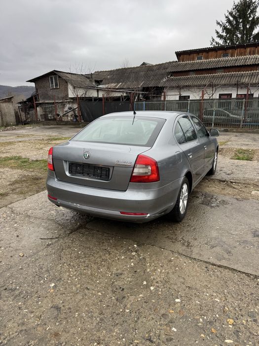 SKODA Octavia 2012 — imagine 5