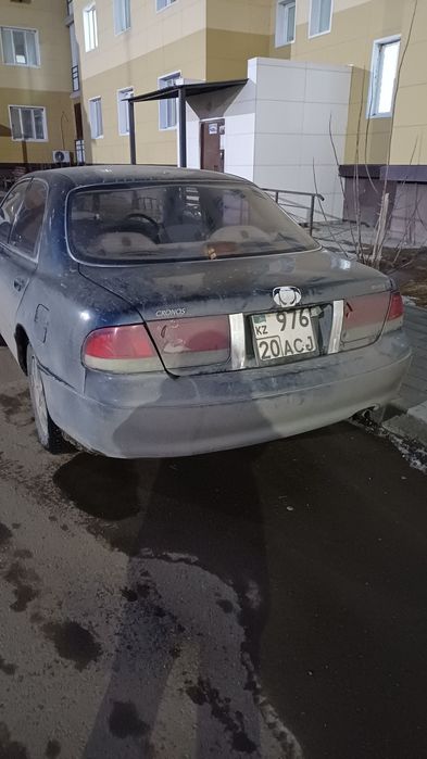 Mazda Cronos 1995 года