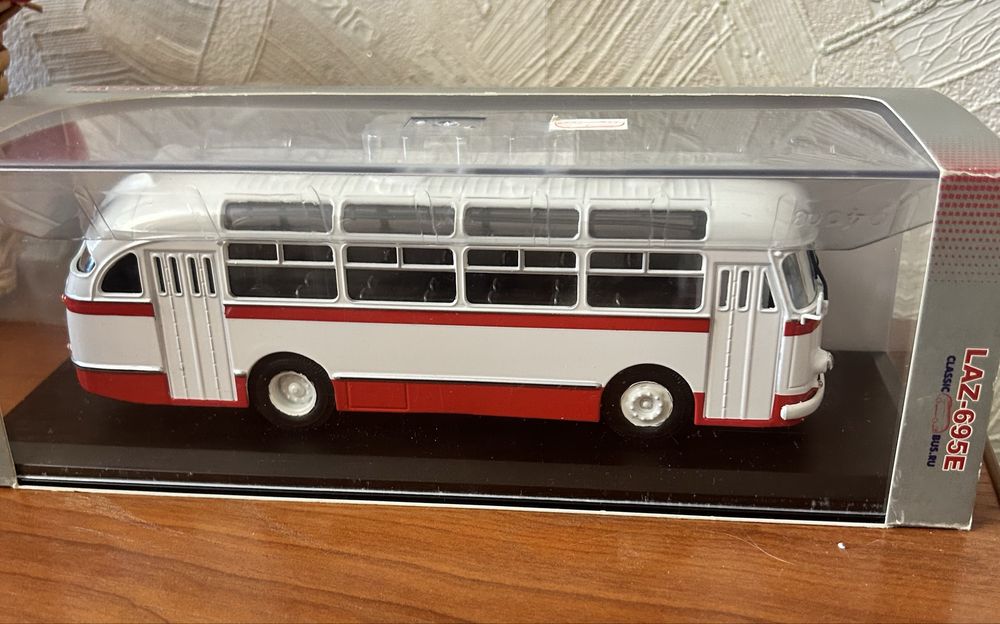 Коллекционные масштабные модели  1:43