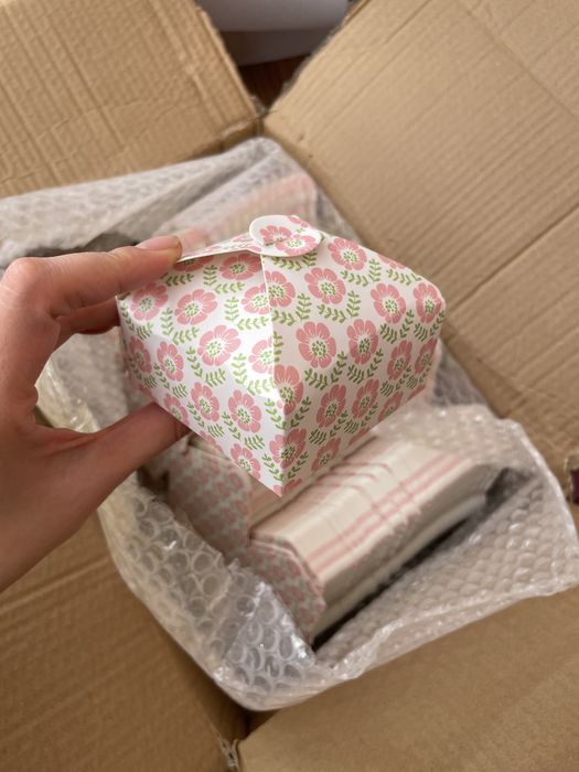 Продам бонбоньерки