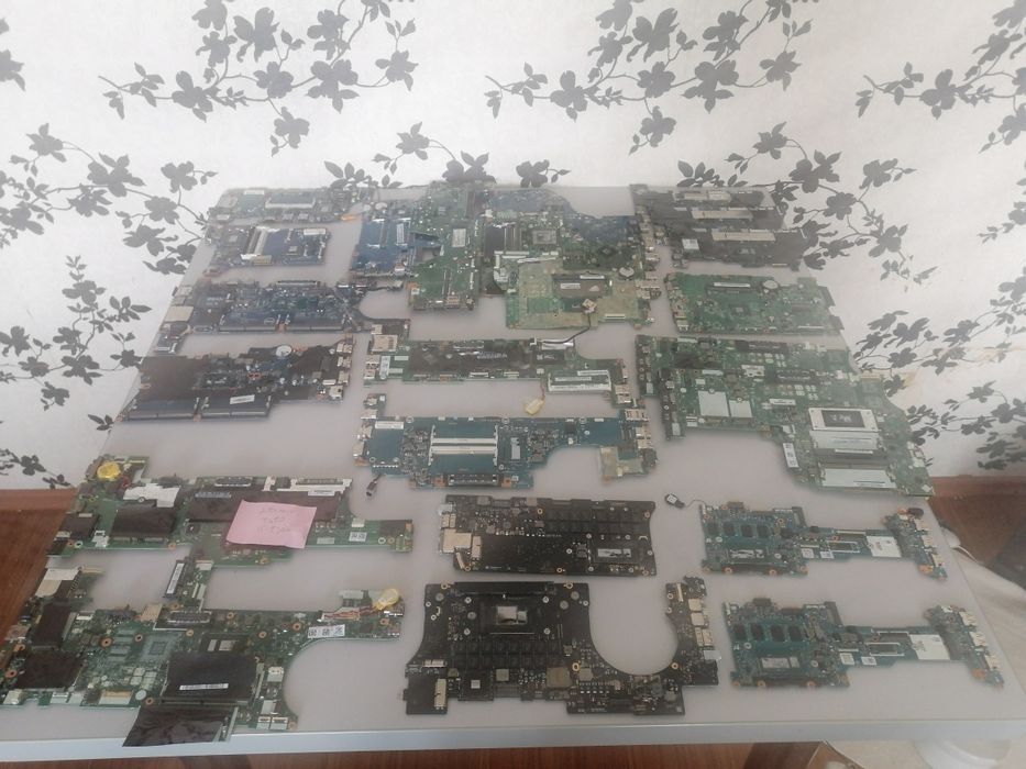 Placii de baza, placii de baza