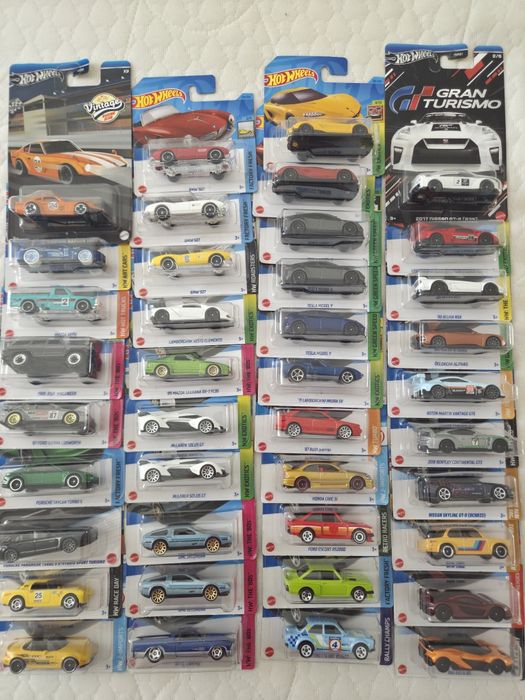 HotWheels diverse