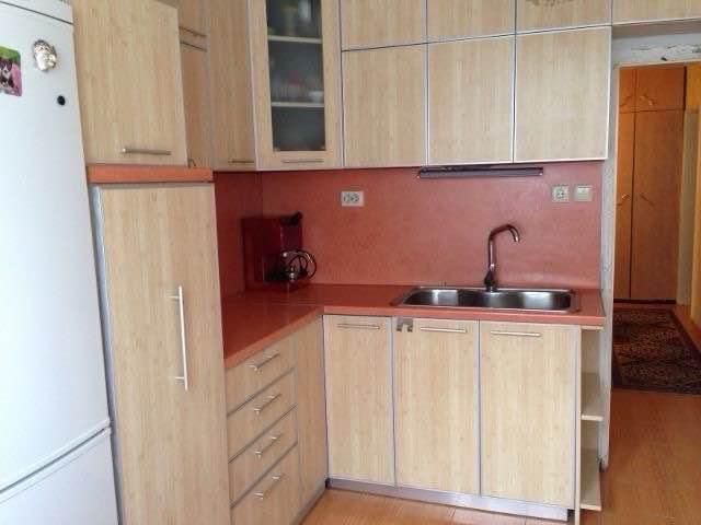 Дава се под наем Тристаен апартамент в София, Център - 90 кв.м за 675 € - Снимка #1