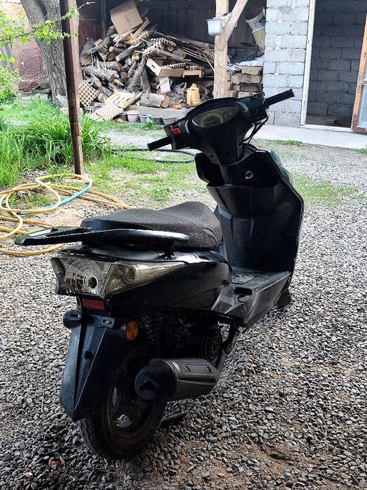 Продам мопед м8 про