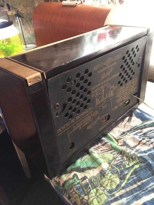 Радиоприемник Рекорд