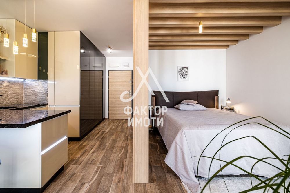 1-стаен в Варна, област-к.к. Св.Св. Константин и Елена площ 54 цена 2