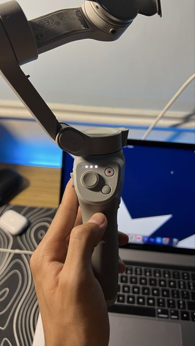 Продам стабилизатор DJI OSMO 4