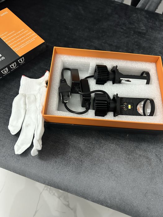 Лэд лампы абсолютно новые