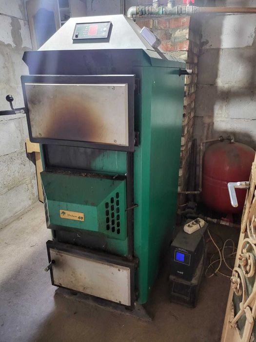 CENTRALA TERMICA pe lemne cu gazeificare 40 kw