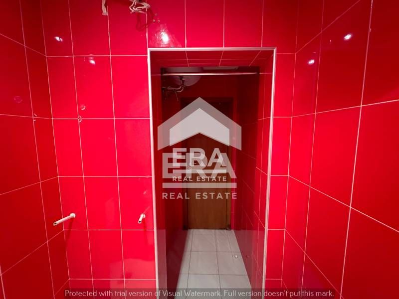 Продава се Тристаен апартамент в Русе, Център - 91 кв.м за 1687 €/кв.м - Снимка #10