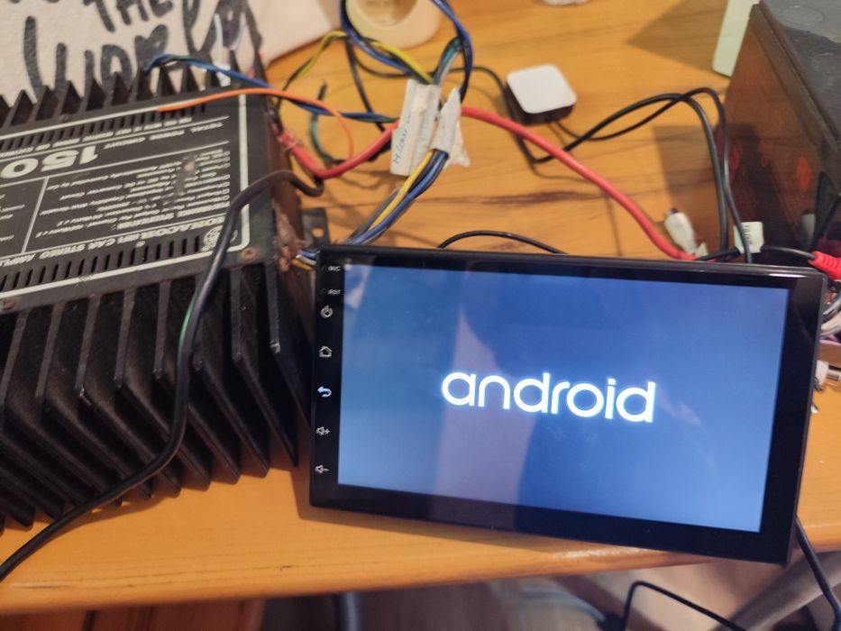 Усилвател с медия. ТОП ЦЕНА