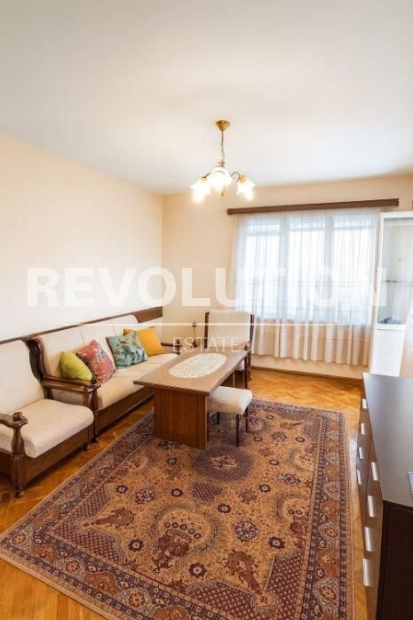 Тристаен апартамент  в гр.Варна, Погреби!