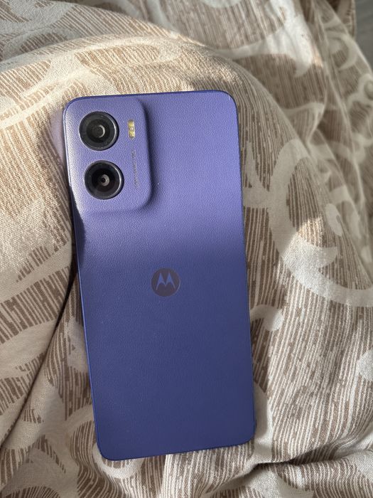 Motorola e15 inca in garantie