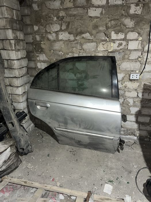 Двери HONDA accord