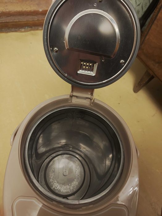 Термопот со сломанным сенсором